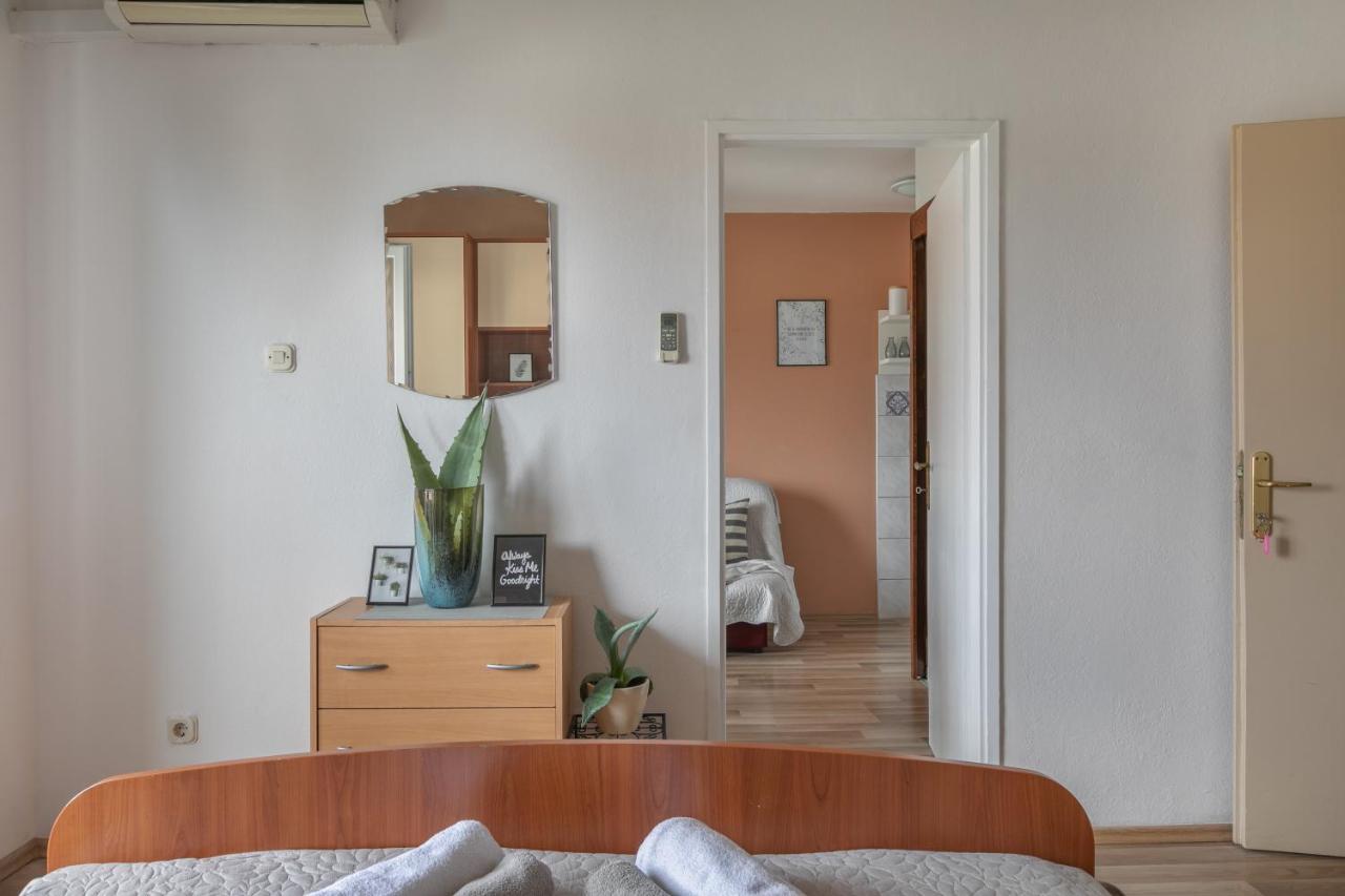 Sea View Apartments M Подгора Екстер'єр фото