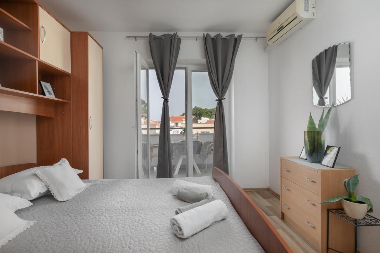 Sea View Apartments M Подгора Екстер'єр фото
